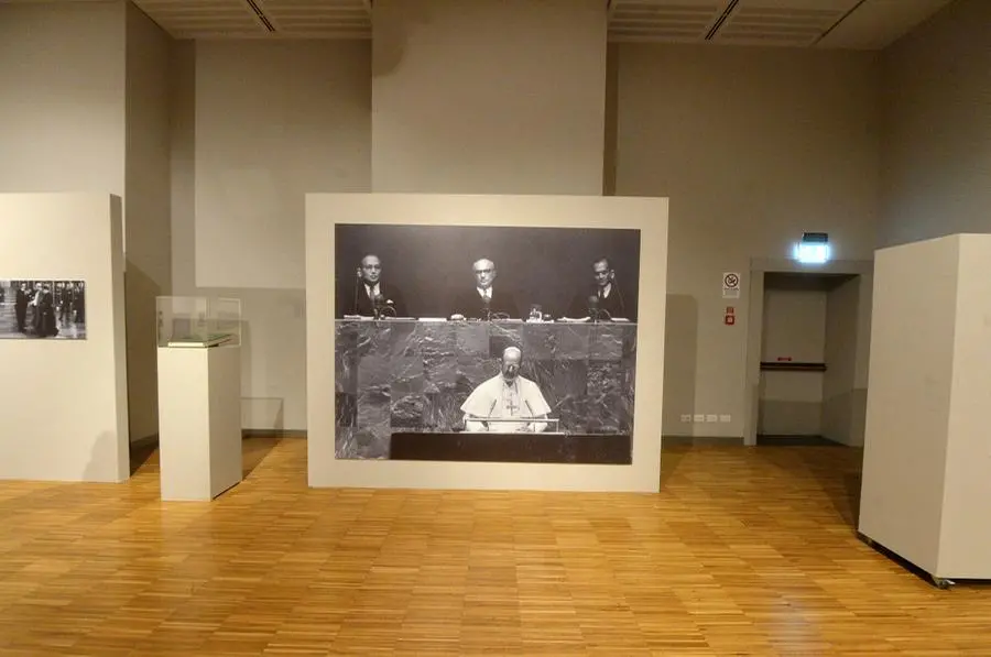 L'inaugurazione della mostra «Jamais plus la guerre-mai più la guerra»