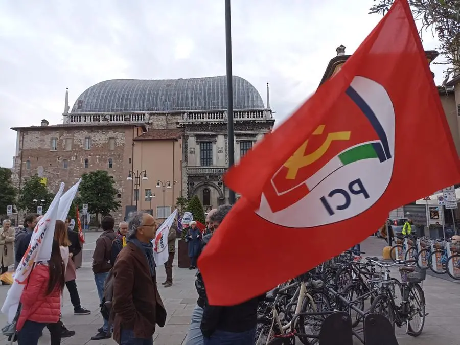 In Largo Formentone la chiusura della campagna elettorale di Alessandro Lucà