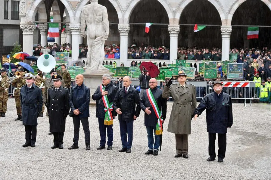 A Udine la cerimonia di apertura dell'Adunata nazionale degli alpini