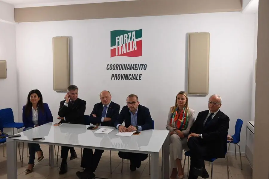 Il ministro Fratin a Brescia per sostenere il candidato sindaco del centrodestra Fabio Rolfi