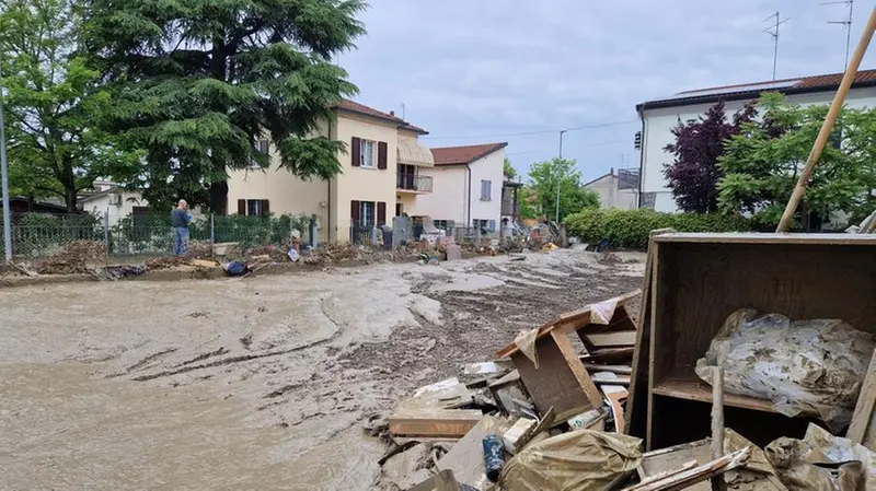 A Sant'Agata sul Santerno il supporto dei volontari bresciani