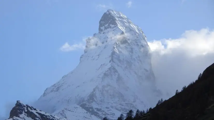 Ettore Campana, biker e scialpinista bresciano durante il viaggio