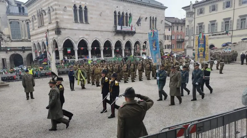 Alpini, l'apertura della 94esima Adunata di Udine