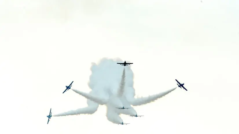 Frecce Tricolori, in addestramento a Ghedi: migliaia di spettatori