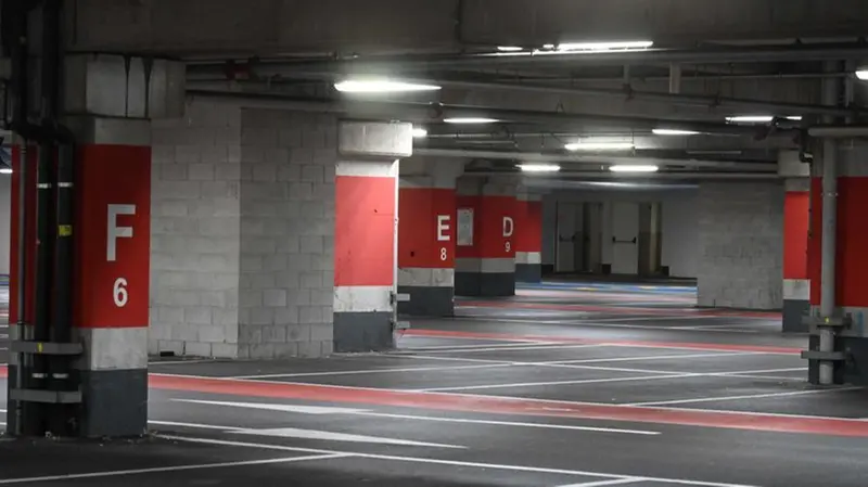 Degrado nel parcheggio del Freccia Rossa