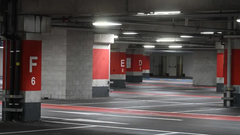 Degrado nel parcheggio del Freccia Rossa