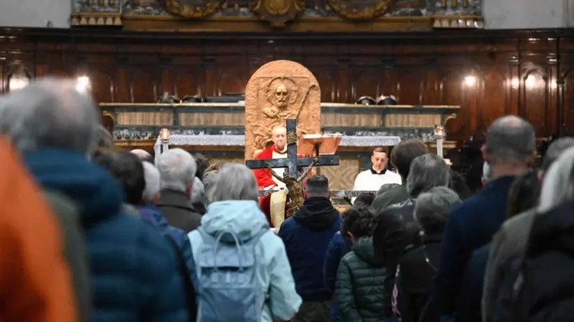 Il vescovo celebra in Cattedrale la Passione di Cristo