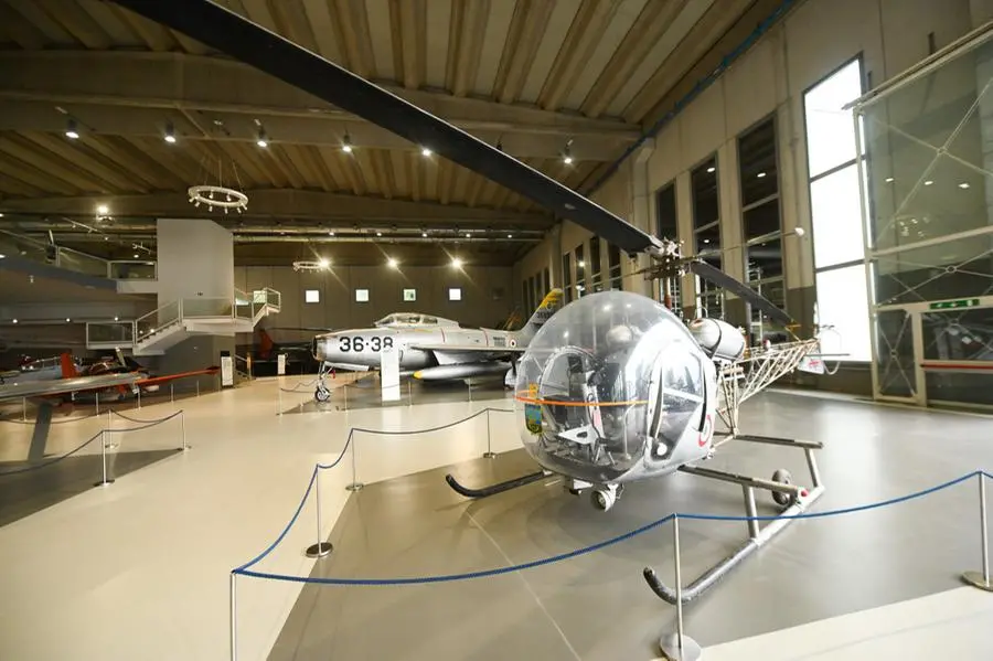 Mille Miglia 2023, il passaggio dal Museo storico dell’Aeronautica
