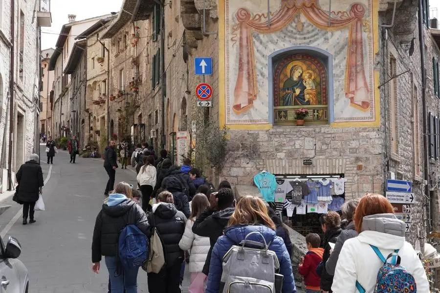 Ragazzi bresciani in pellegrinaggio ad Assisi