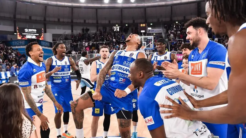 La Germani esulta: battuta Brindisi 75-69