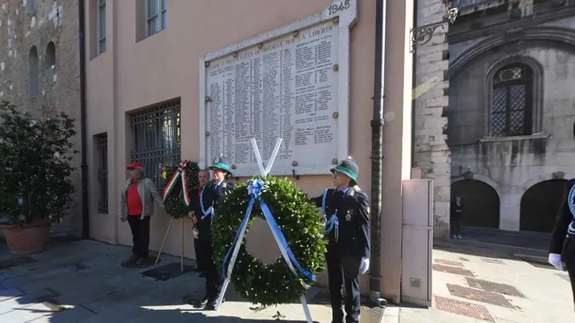 La Festa della Liberazione in piazza Loggia