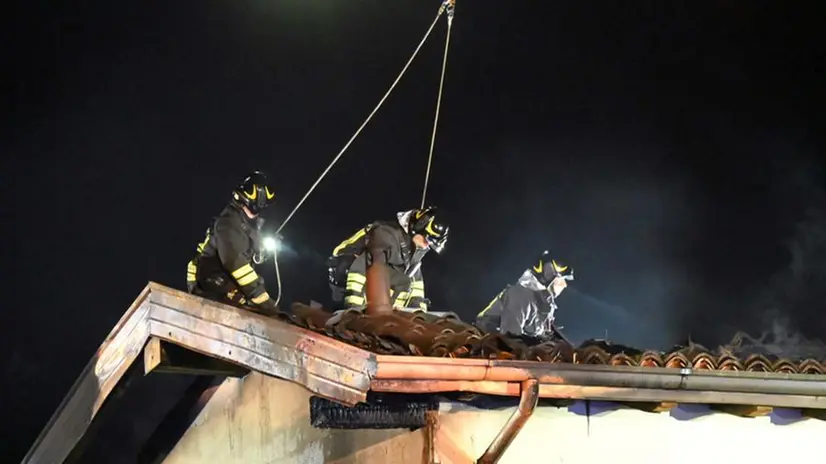 L'incendio alla cascina Cattafame di Ospitaletto