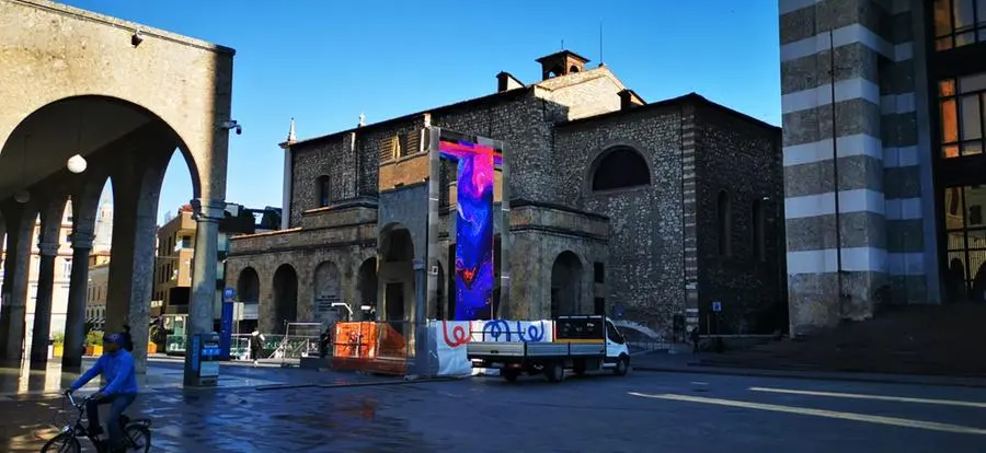 Le prime immagini di Bergamo dallo Stargate di piazza Vittoria