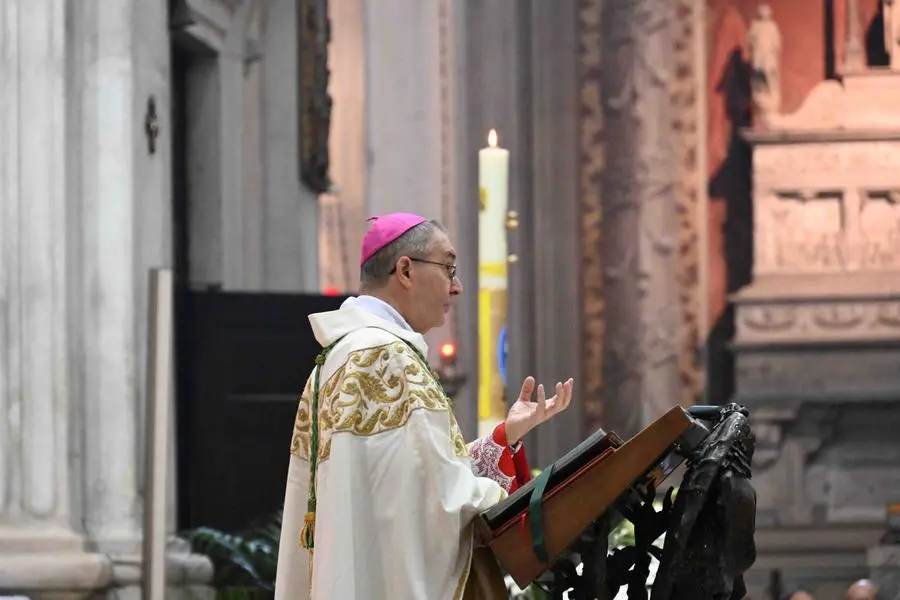 La messa solenne di Pasqua in Duomo a Brescia