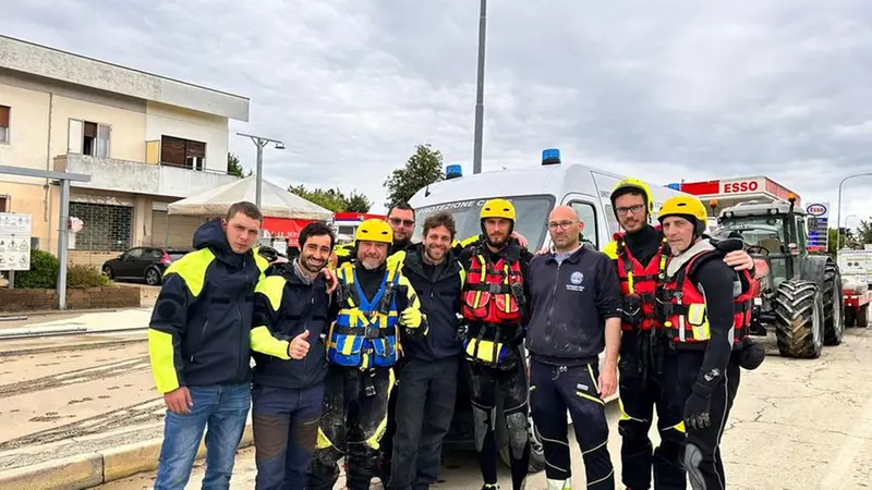I tecnici esperti fluviali da Palazzolo e Calcinato all'opera in Emilia Romagna