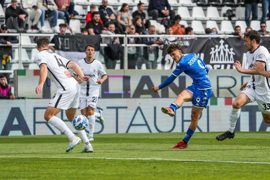 Il Brescia cade anche ad Ascoli: 4-3 il risultato finale