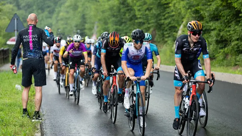 Il passaggio del Giro Next Gen a Manerba