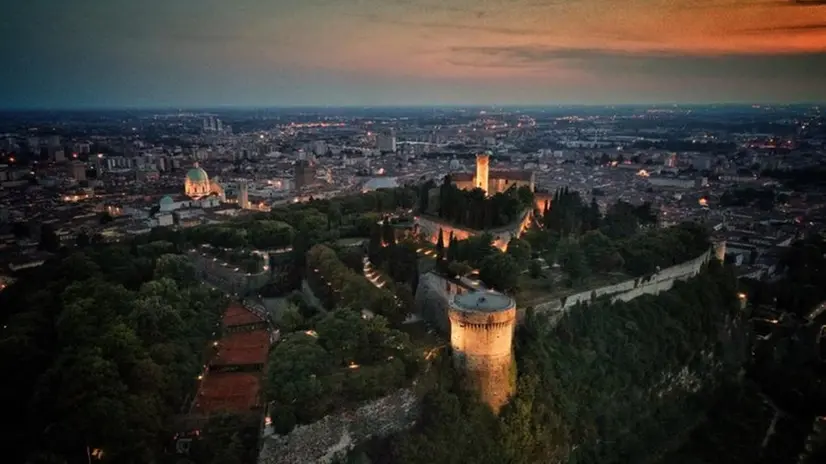 Brescia dall'alto - Foto Pietro Lazzarini (Zoom) © www.giornaledibrescia.it