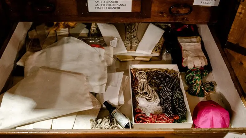 Cassetto del Vescovo nella sagrestia del Duomo Nuovo di Brescia, dicembre 2020 - Foto Fabiana Zanola