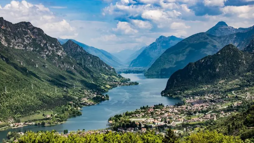 Una veduta del lago d'Idro - Foto di Luigi.gg tratta da zoom.giornaledibrescia.it