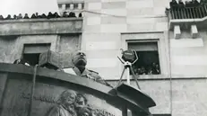 Benito Mussolini in piazza Vittoria l'1 novembre 1932 - Foto © www.giornaledibrescia.it