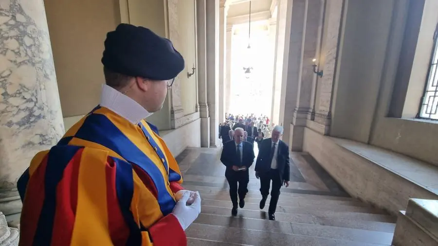 La delegazione bresciana in Vaticano per la consegna del Premio Paolo VI
