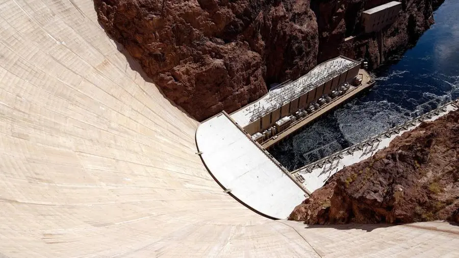 Una diga in montagna - © www.giornaledibrescia.it