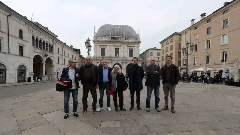 La presentazione della coalizione M5S, Up e Pci - Foto Marco Ortogni/Neg © www.giornaledibrescia.it