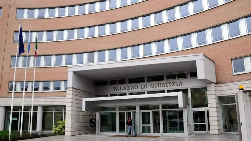 Il Palazzo di Giustizia - Foto © www.giornaledibrescia.it