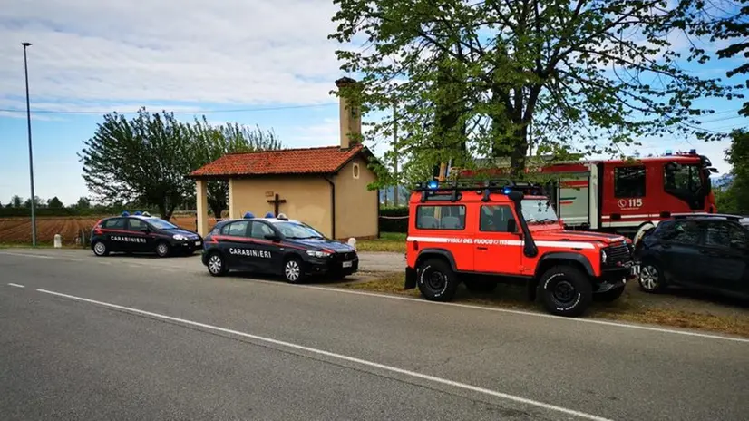 Sul luogo del ritrovamento sono intervenuti carabinieri e vigili del fuoco - © www.giornaledibrescia.it