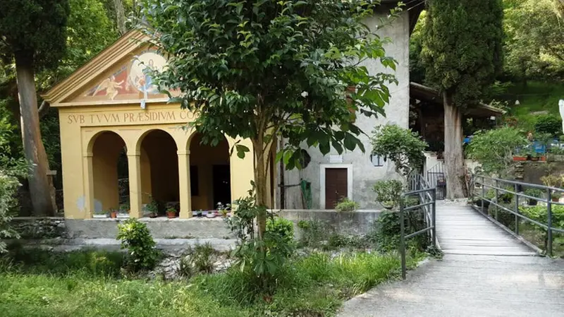 Il santuario della Madonna del Rio a Renzano, sopra Salò - © www.giornaledibrescia.it