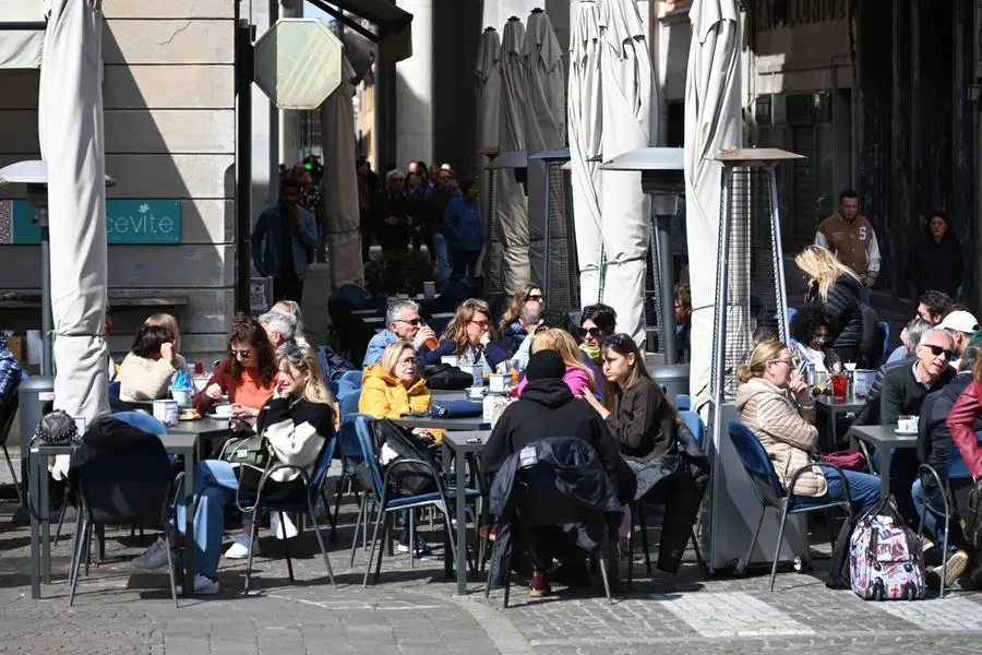 Brescia si anima di turisti nel giorno di Pasquetta