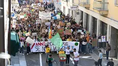 La marcia dei Fridays for Future a Brescia il 23 settembre 2022 - Foto Giovanni Benini/Neg © www.giornaledibrescia.it