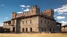 Il castello di Malpaga a Cavernago (Bergamo)