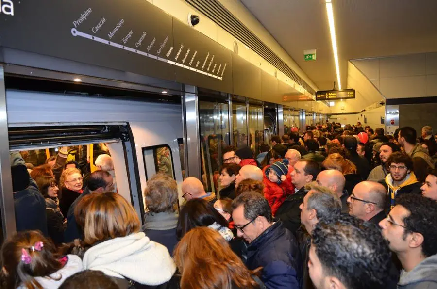 Le foto del primo viaggio in metro a Brescia il 2 marzo 2013