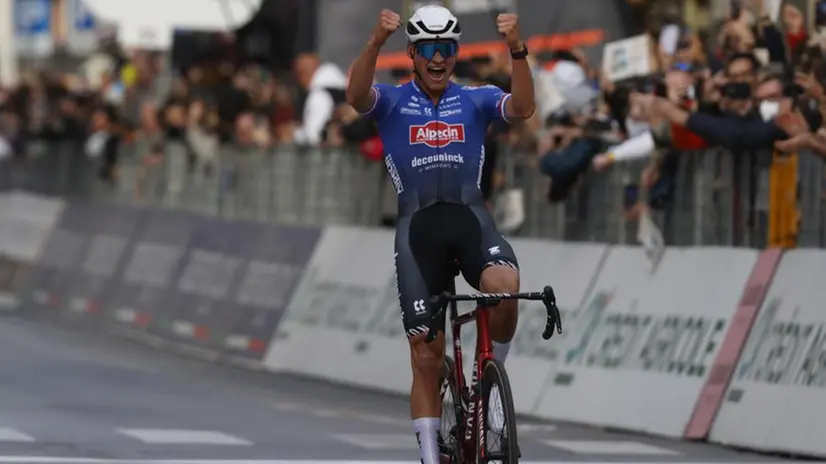 Milano-Sanremo: la vittoria di Mathieu van der Poel