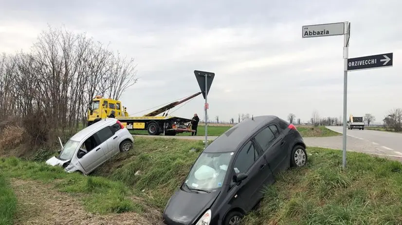 Le auto coinvolte nell'incidente tra Orzinuovi e Coniolo