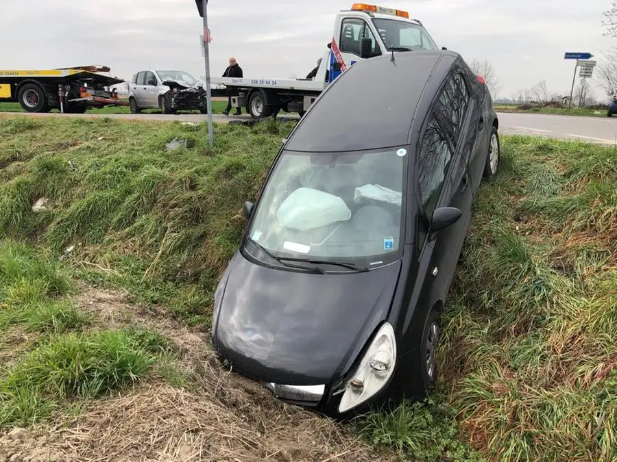 Le auto coinvolte nell'incidente tra Orzinuovi e Coniolo