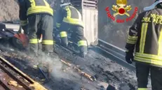 L'intervento dei Vigili del fuoco alla falegnameria di Temù