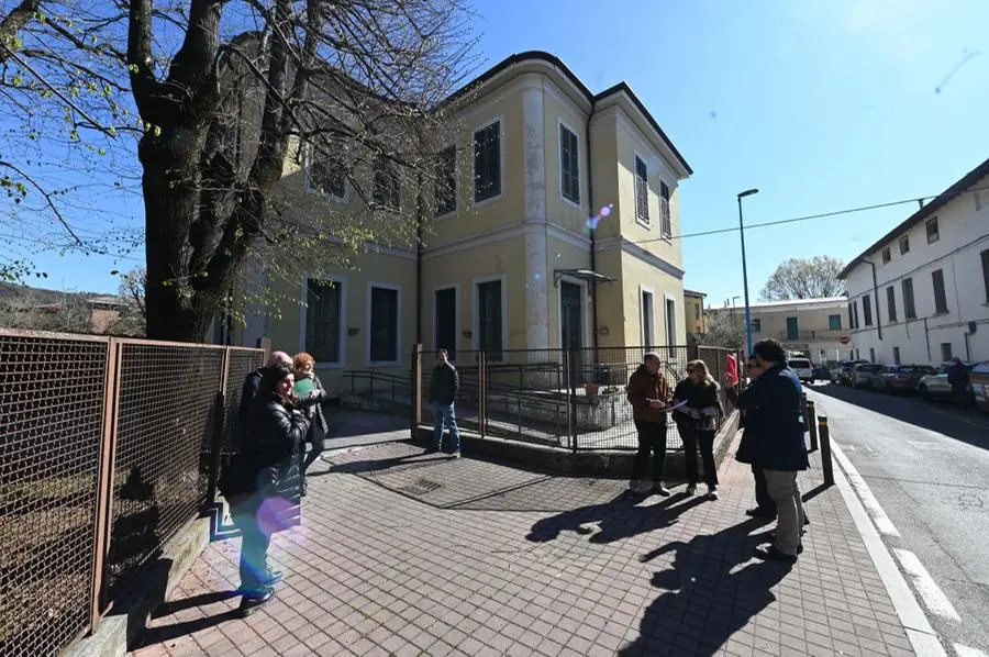 L'inaugurazione dell'hub in via Sant'Emiliano