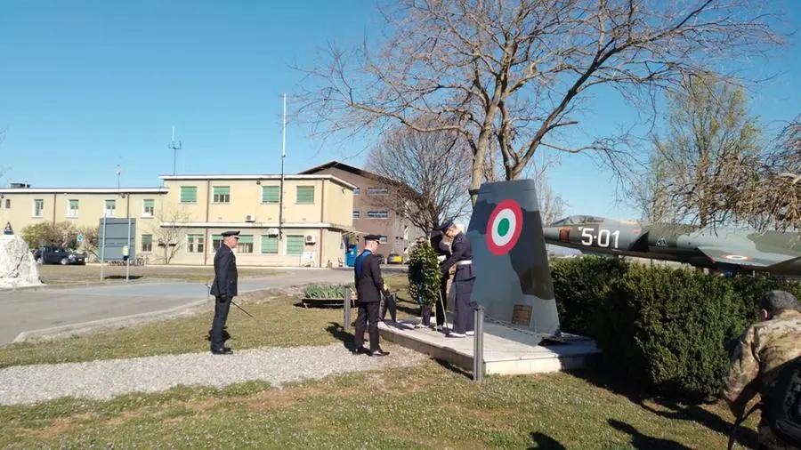 La cerimonia per i cent'anni dell'Aeronautica Militare a Ghedi