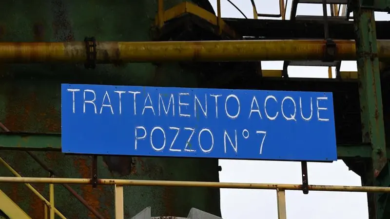 Gli operai stanno ampliando la barriera idraulica © www.giornaledibrescia.it