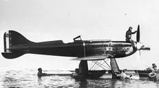 Il 23 ottobre 1934: Francesco Agello sull'MC72 stabilisce il record di velocità sul lago di Garda - © www.giornaledibrescia.it