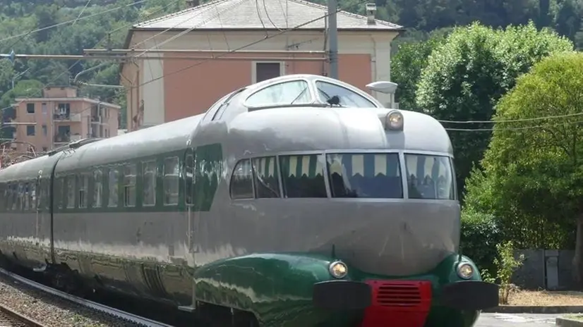Lo storico treno Arlecchino dagli anni Sessanta - Foto © www.giornaledibrescia.it