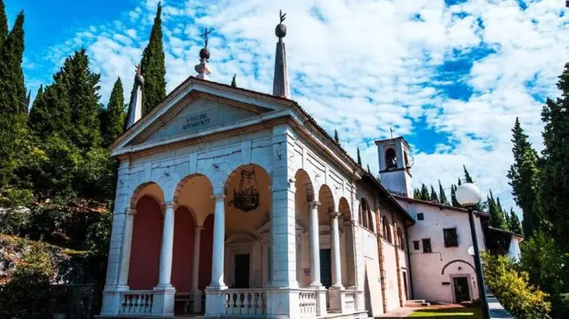 Il santuario della Beata Vergine sopra Paitone - © www.giornaledibrescia.it