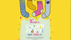 Oggi ricorre il decimo anniversario della «Giornata dei calzini spaiati» - Foto dal profilo Facebook dell'associazione