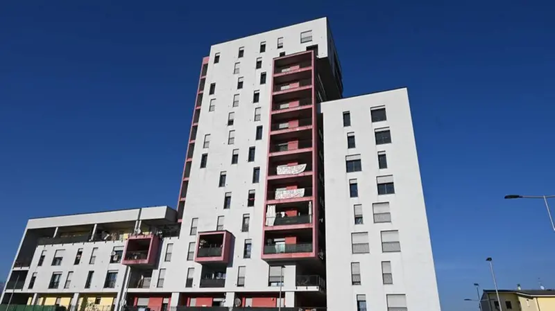 Le Case del Sole in via Milano - Foto Gabriele Strada /Neg © www.giornaledibrescia.it