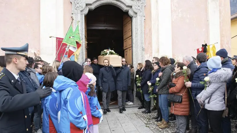 L'addio a Elena Fanchini a Solato