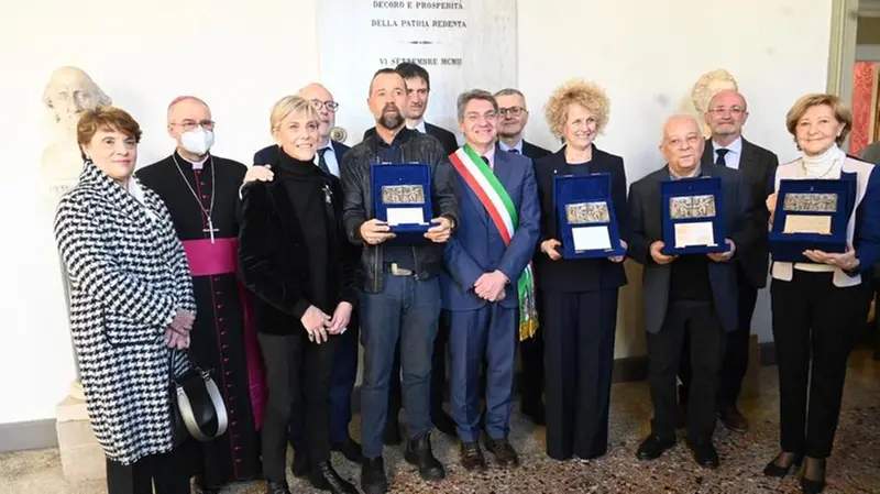 La consegna del Premio Brescianità