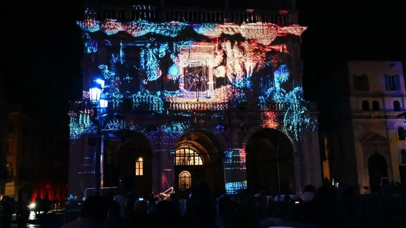 Festa delle Luci A2A, l'inaugurazione tra Jacobs e video
